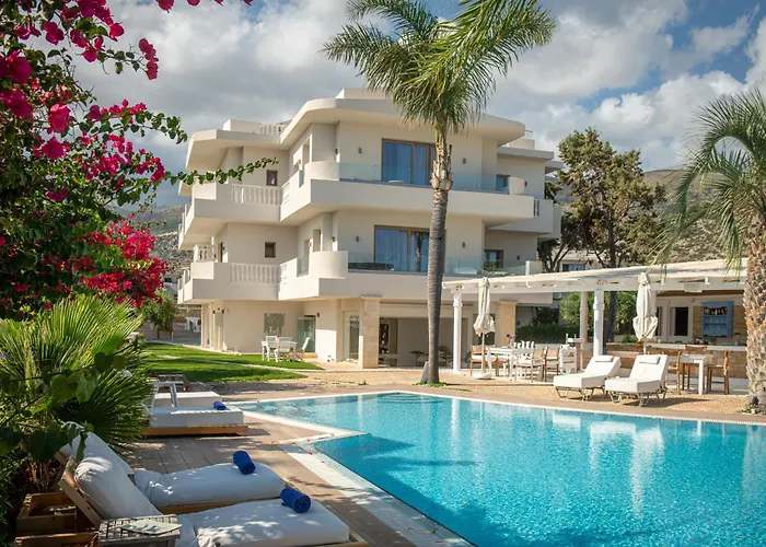 Parthenis Hotel&Suites